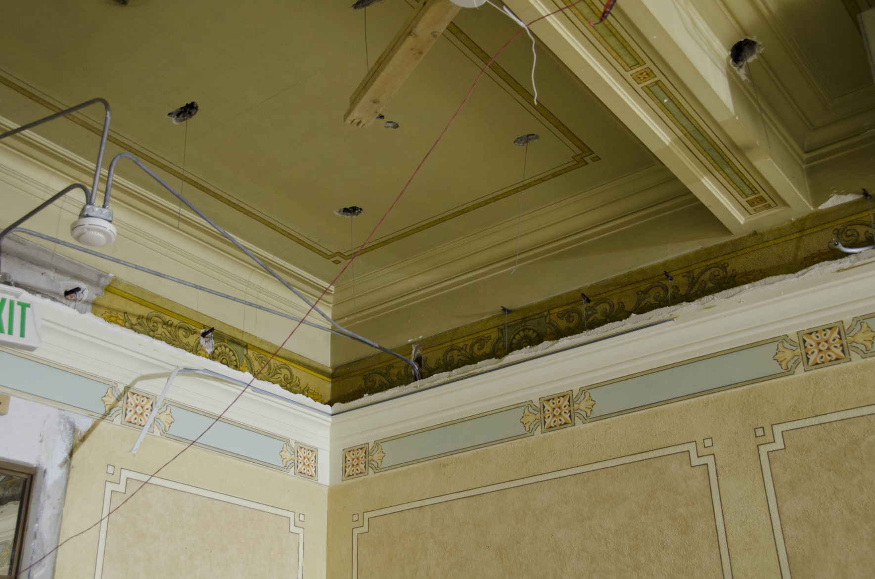 Drop ceiling removal